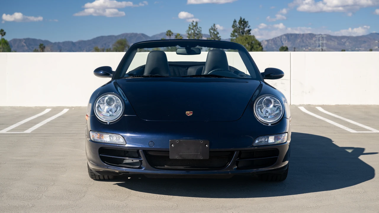 2008 Porsche 997 Carrera 4 - Image 2 of 31