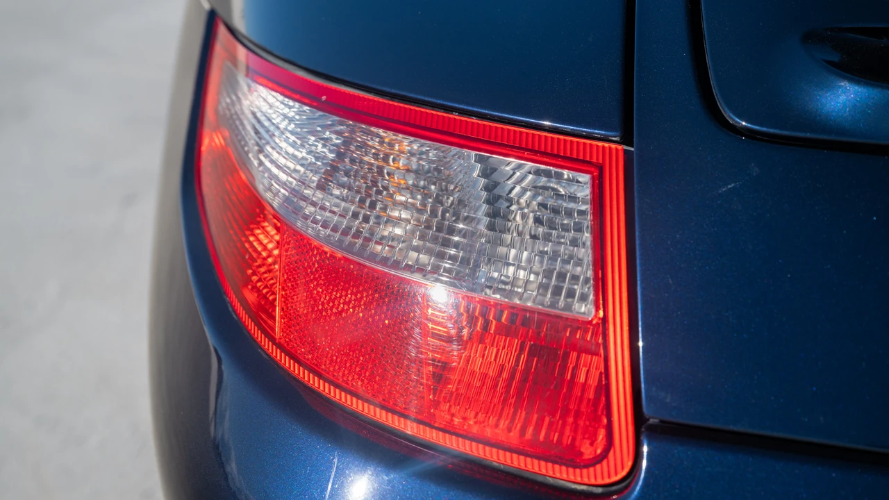 2008 Porsche 997 Carrera 4 - Image 25 of 31