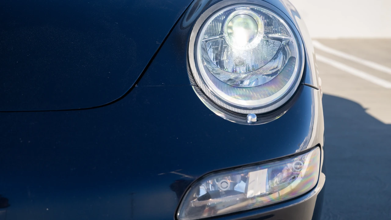 2008 Porsche 997 Carrera 4 - Image 24 of 31