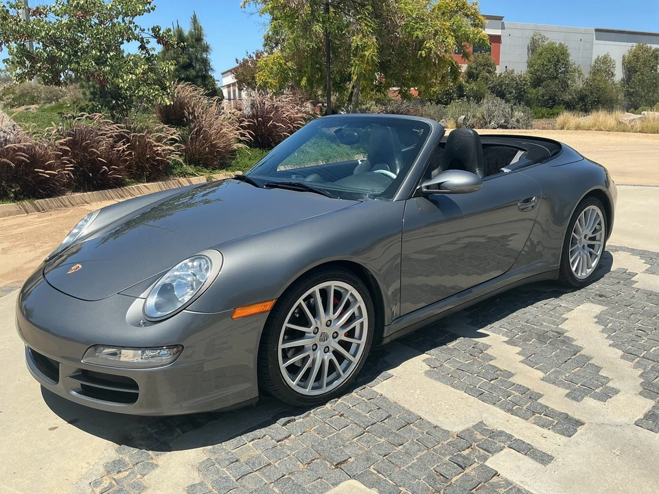 2008 Porsche 997 Carrera 4S - Image 2 of 31