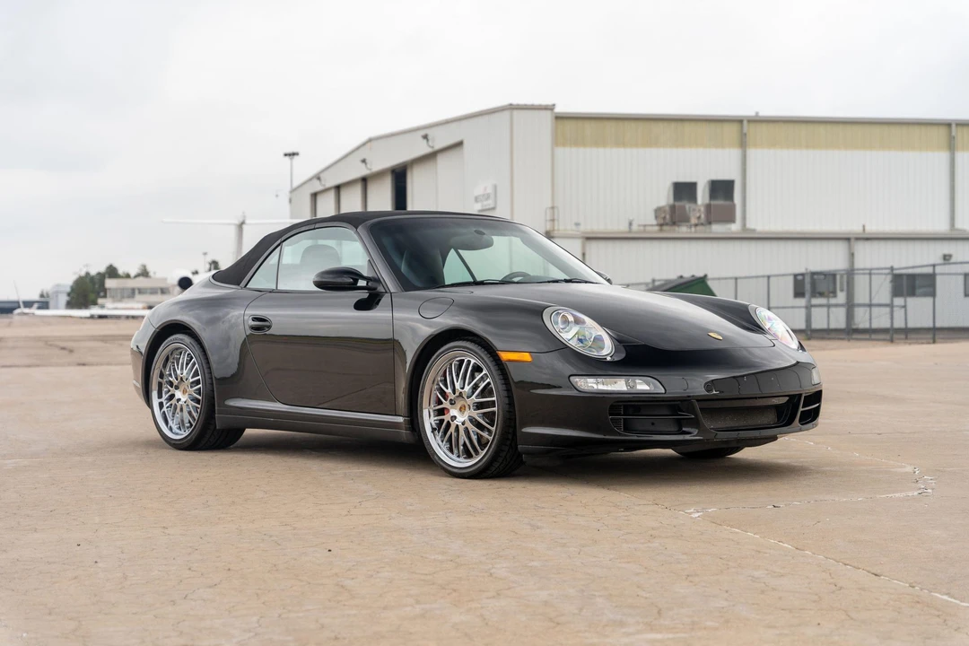 2008 Porsche 997 Carrera 4S - Image 2 of 31