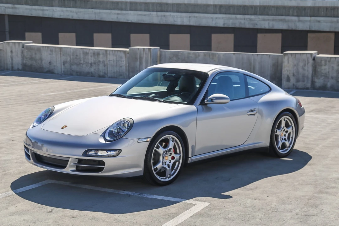 2008 Porsche 997 Carrera 4S - Image 2 of 31