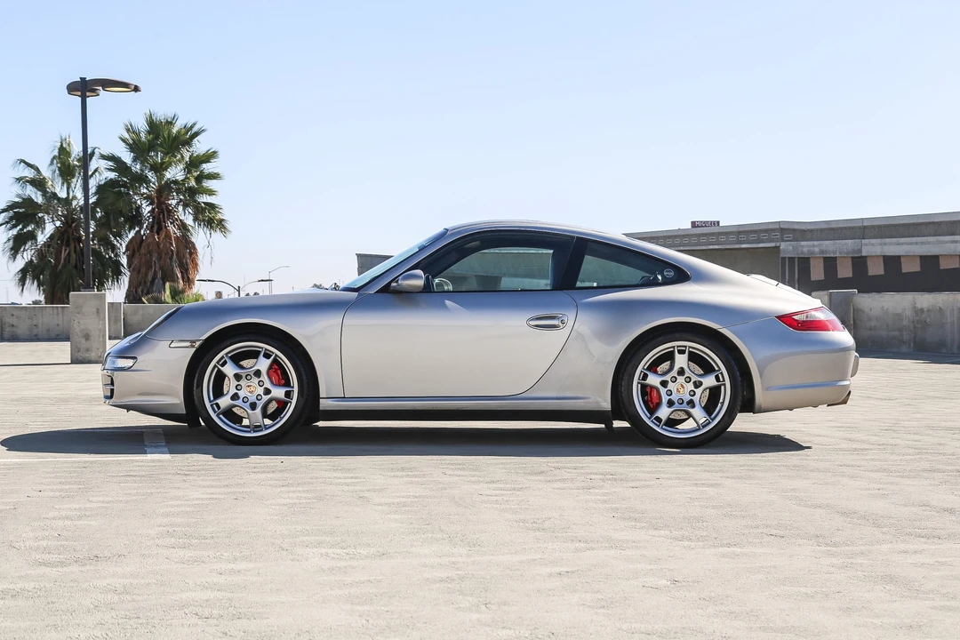2008 Porsche 997 Carrera 4S - Image 25 of 31