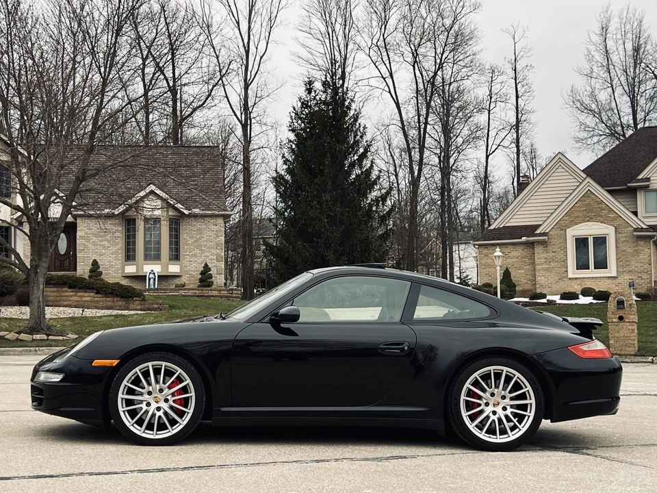 2008 Porsche 997 Carrera 4S - Image 16 of 31