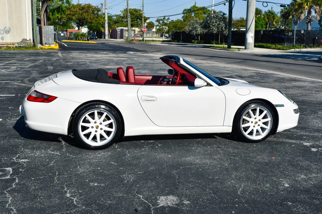 2008 Porsche 997 Carrera - Image 28 of 31