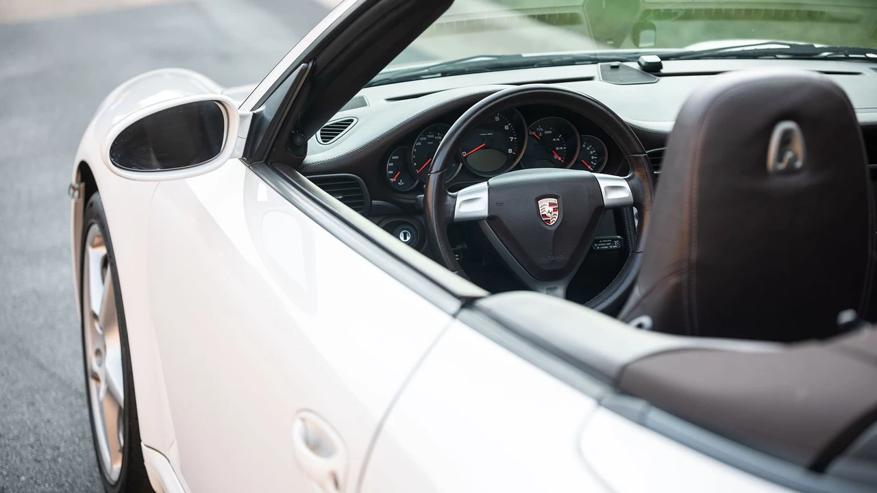 2008 Porsche 997 Carrera - Image 28 of 31