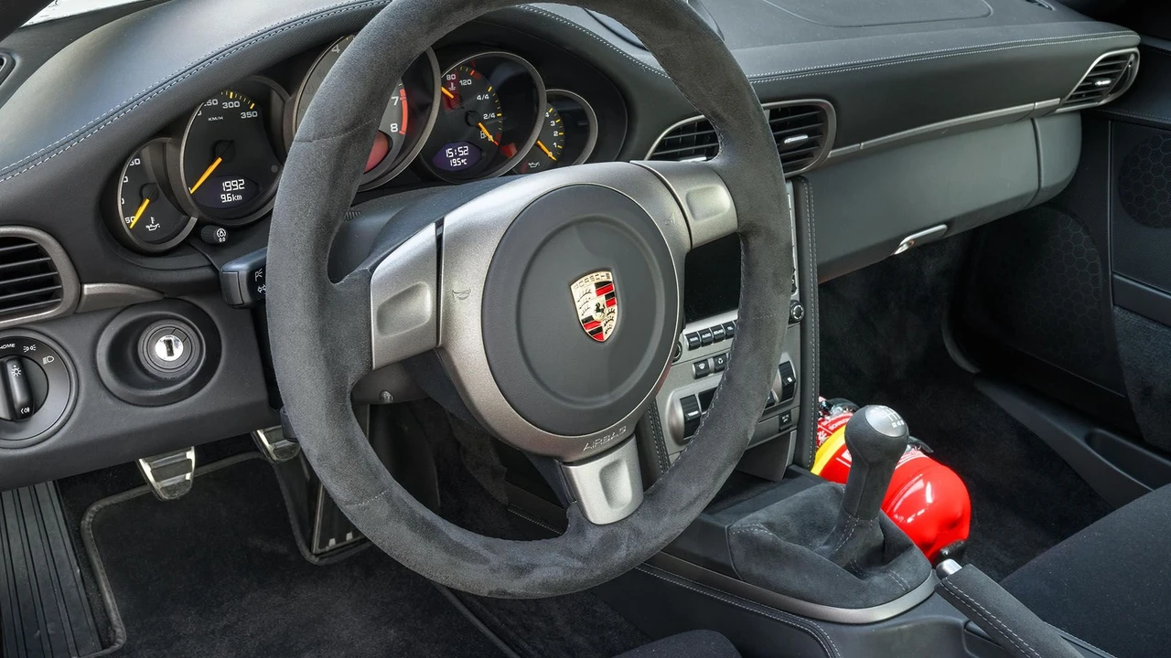 2008 Porsche 997 GT2 - Image 23 of 31