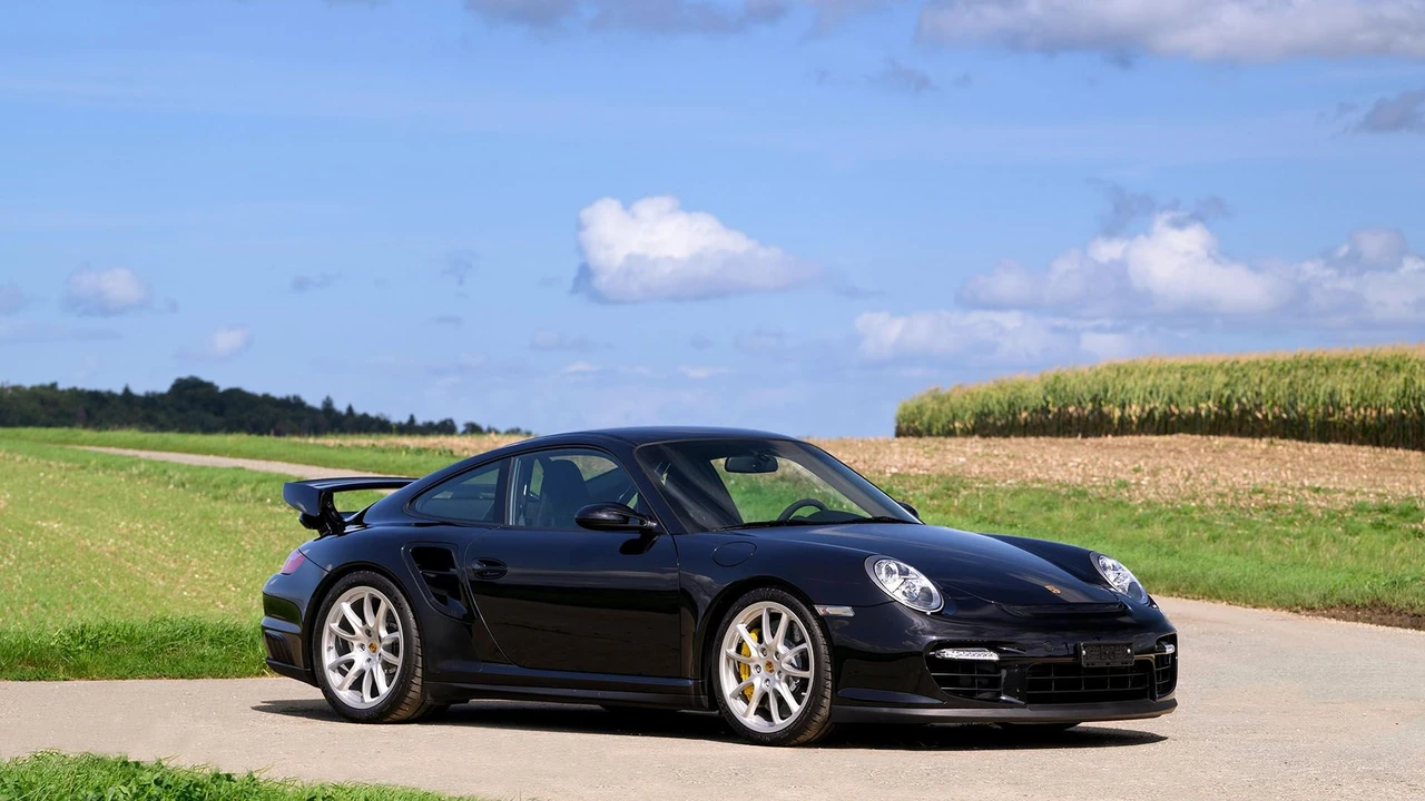 2008 Porsche 997 GT2 - Image 3 of 31