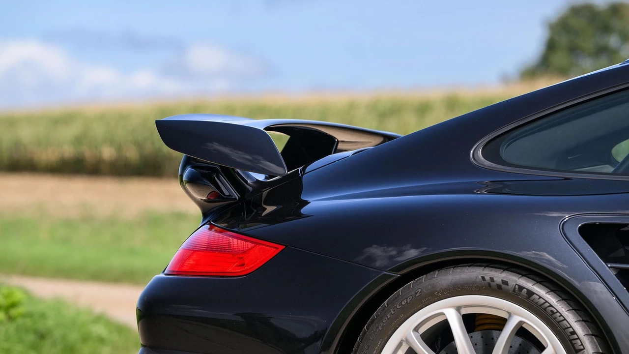 2008 Porsche 997 GT2 - Image 17 of 31