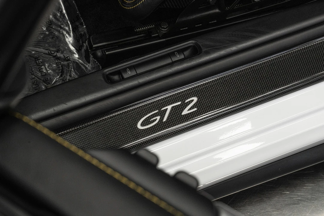 2008 Porsche 997 GT2 - Image 15 of 21