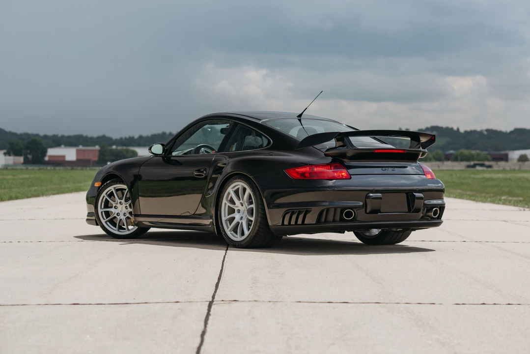 2008 Porsche 997 GT2 - Image 2 of 31