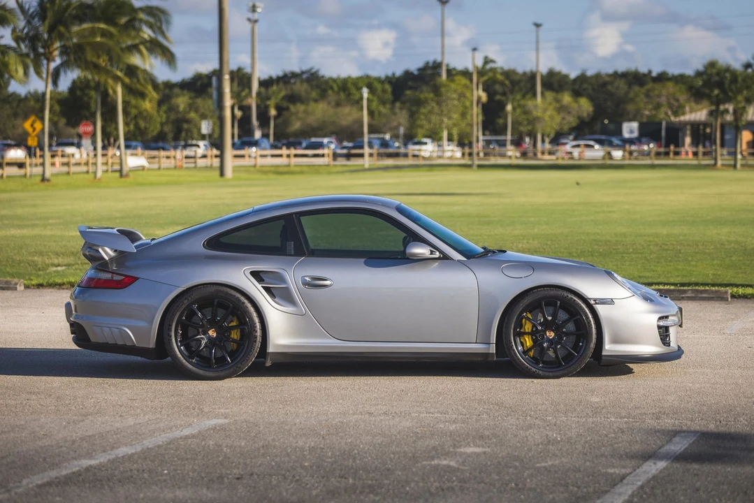 2008 Porsche 997 GT2 - Image 11 of 31