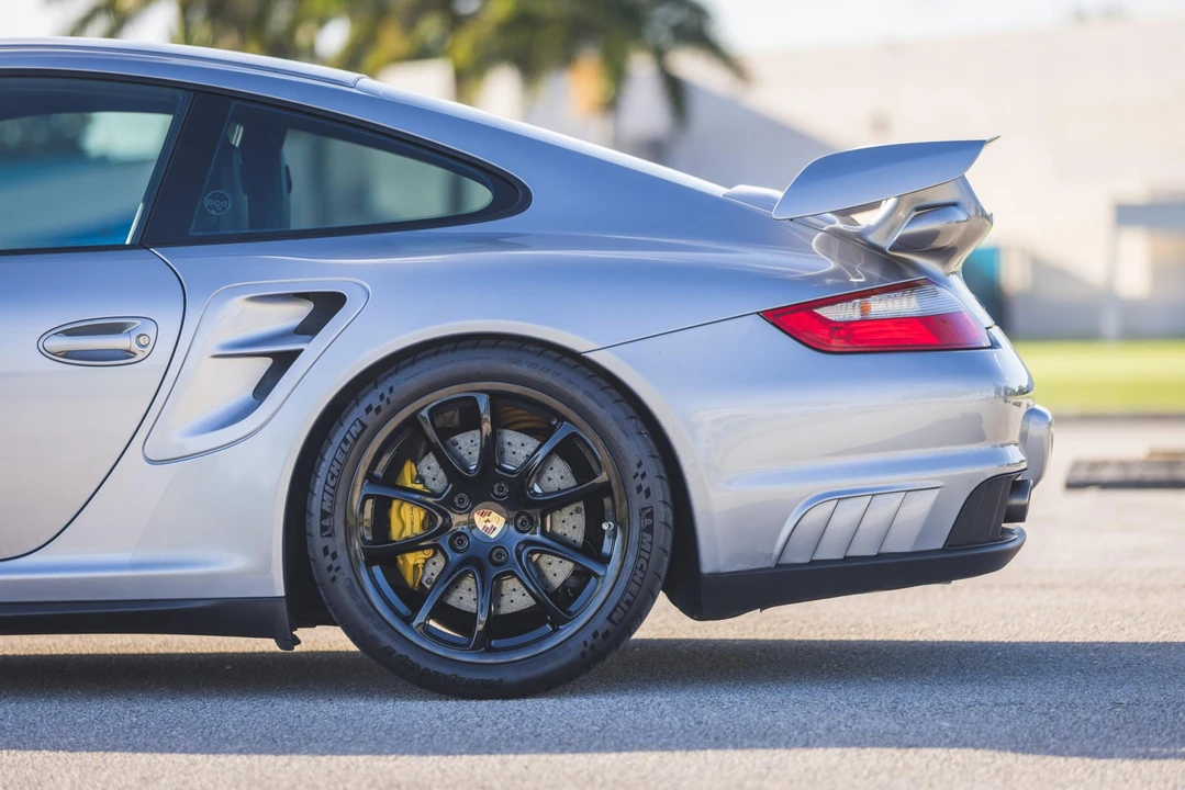 2008 Porsche 997 GT2 - Image 26 of 31