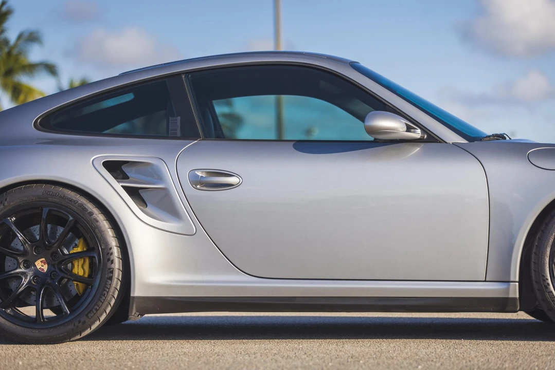 2008 Porsche 997 GT2 - Image 28 of 31