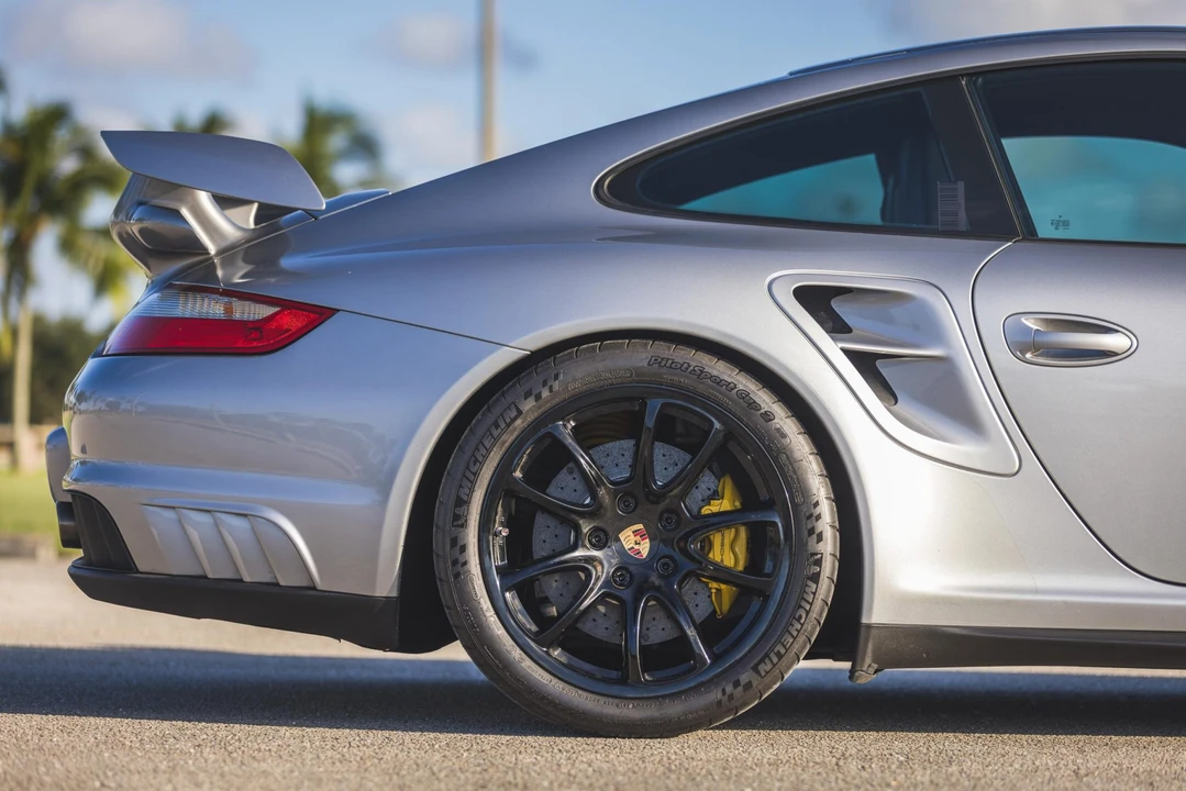 2008 Porsche 997 GT2 - Image 29 of 31