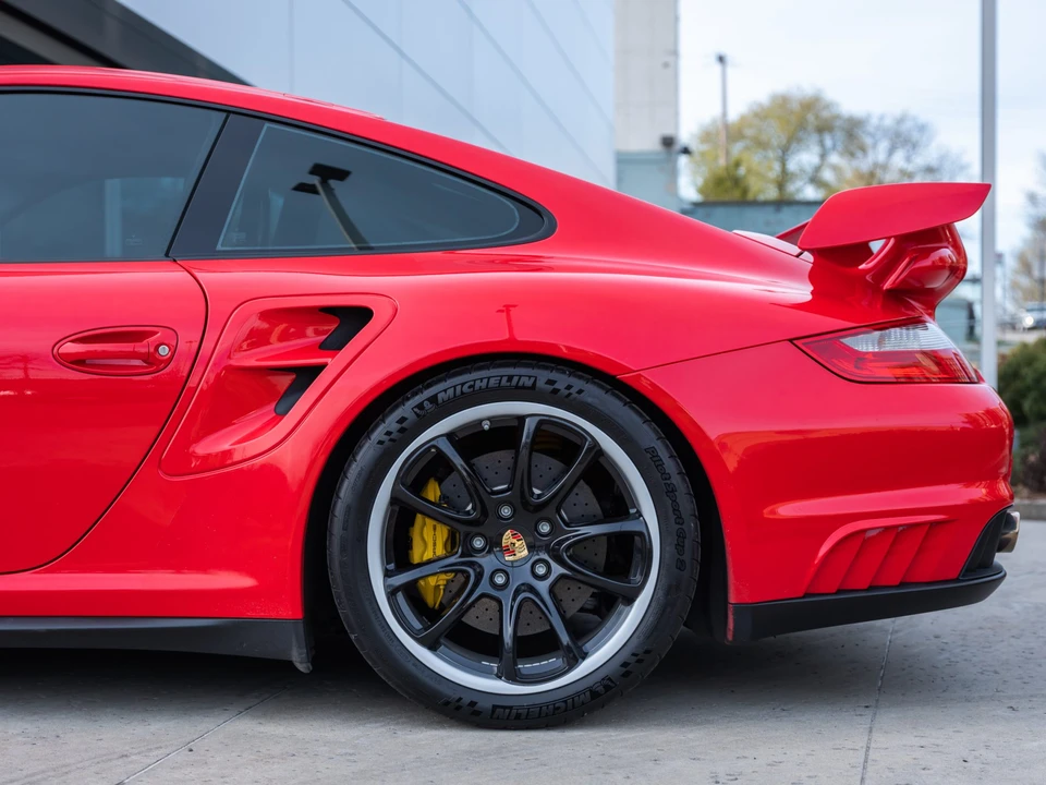 2008 Porsche 997 GT2 - Image 25 of 31