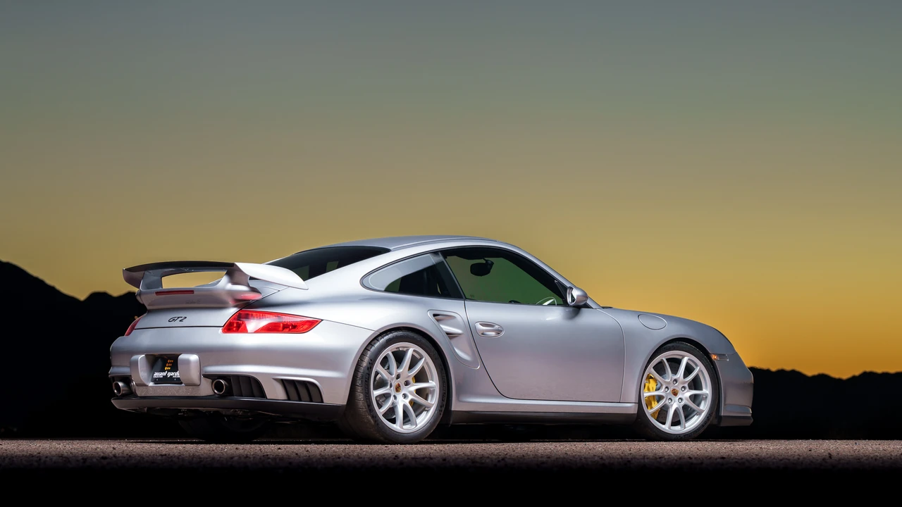 2008 Porsche 997 GT2 - Image 22 of 31