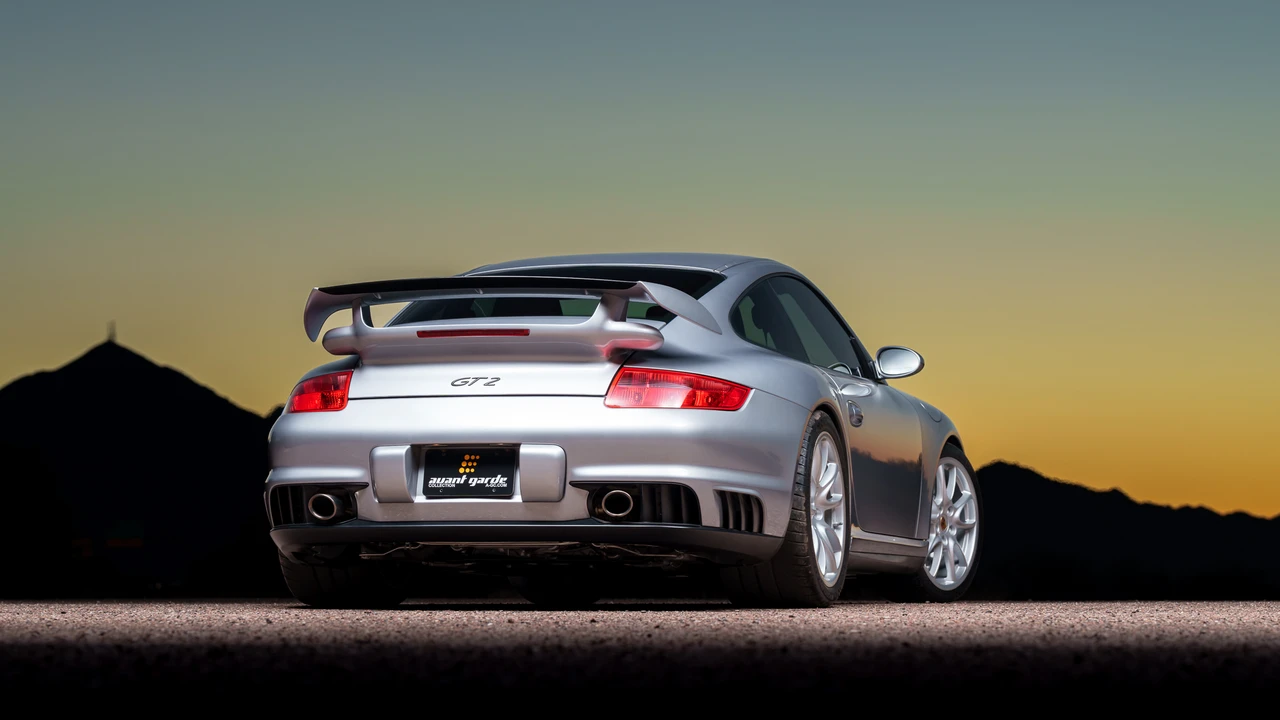 2008 Porsche 997 GT2 - Image 24 of 31