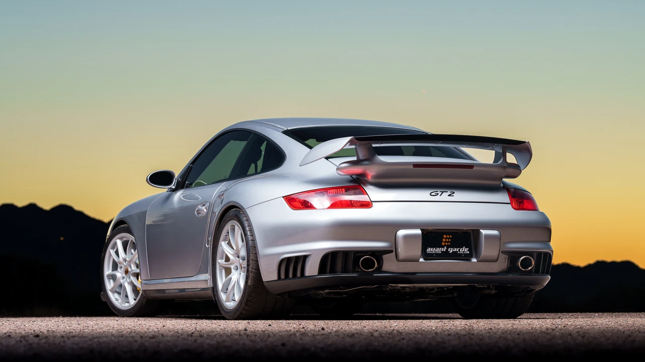 2008 Porsche 997 GT2 - Image 26 of 31