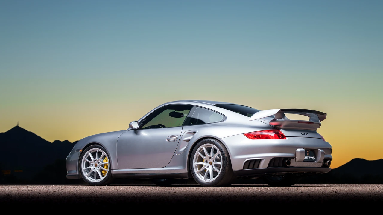 2008 Porsche 997 GT2 - Image 28 of 31