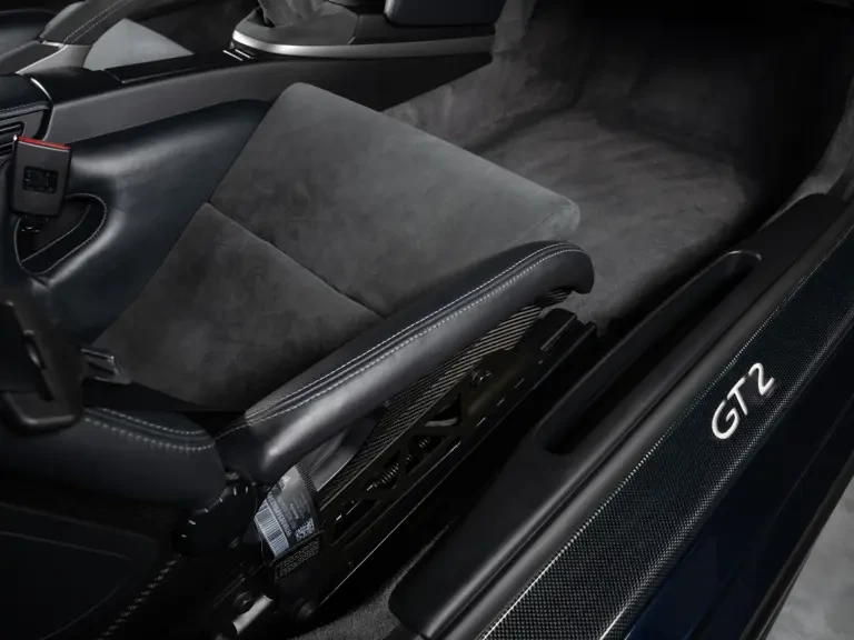 2008 Porsche 997 GT2 - Image 23 of 31