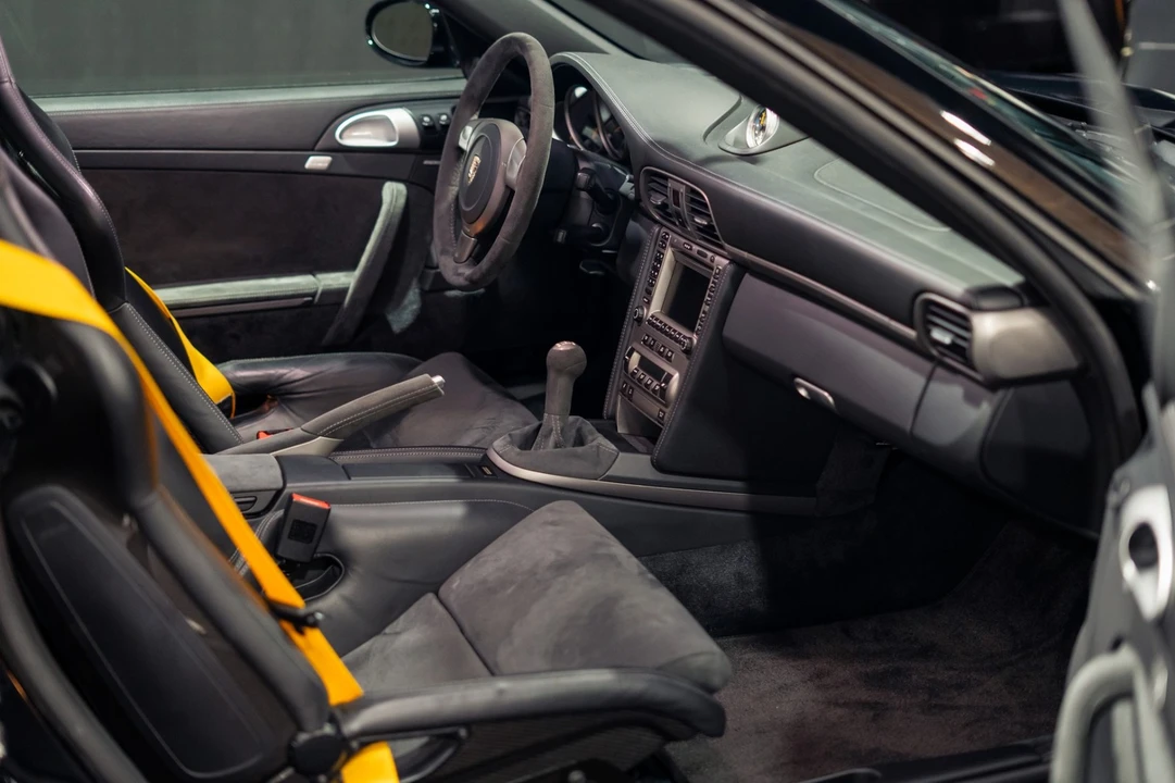 2008 Porsche 997 GT2 - Image 2 of 31