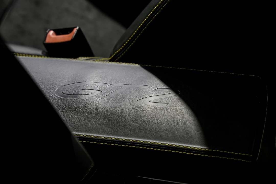 2008 Porsche 997 GT2 - Image 16 of 21