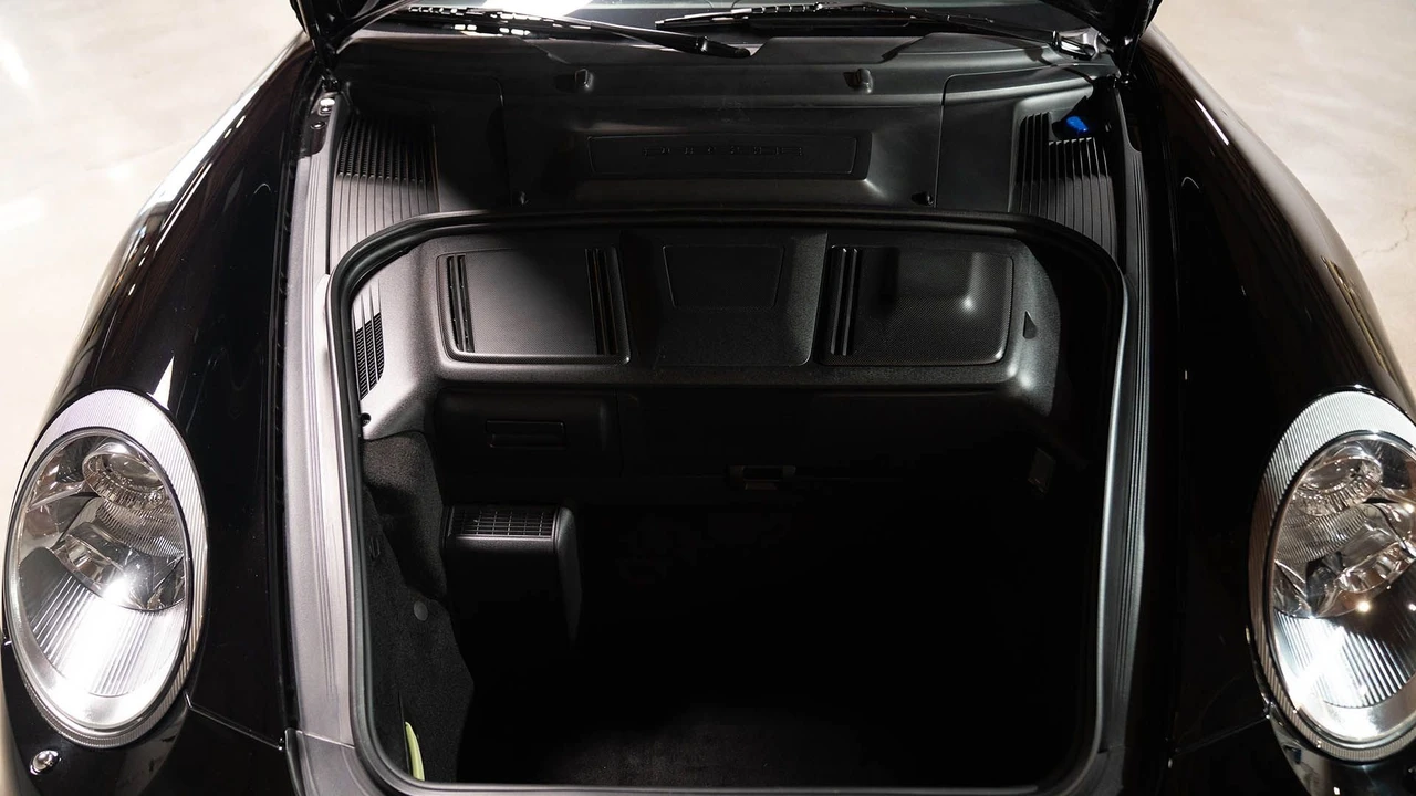 2008 Porsche 997 GT2 - Image 10 of 31