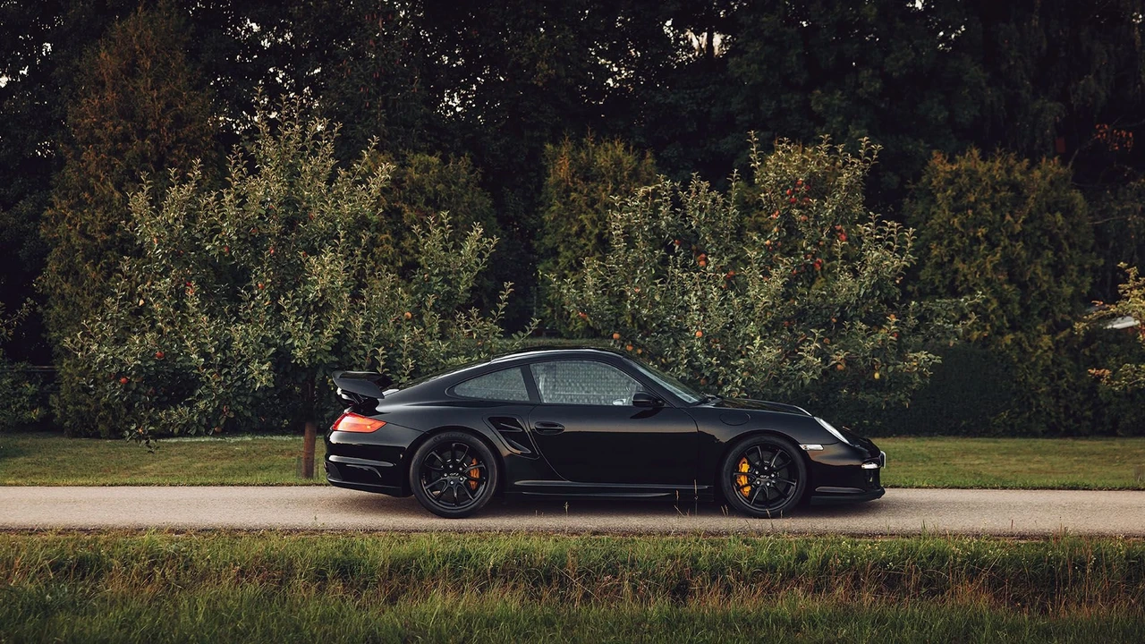 2008 Porsche 997 GT2 - Image 4 of 31