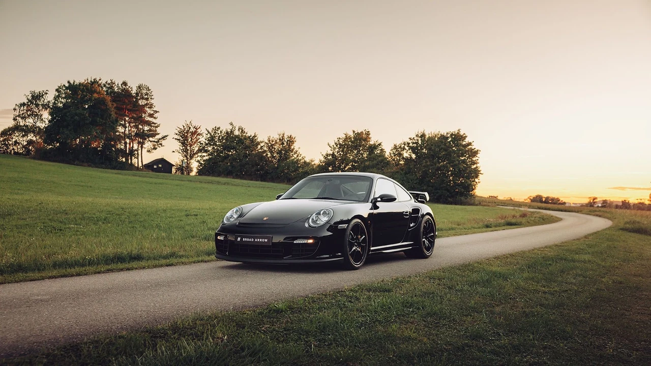 2008 Porsche 997 GT2 - Image 9 of 31
