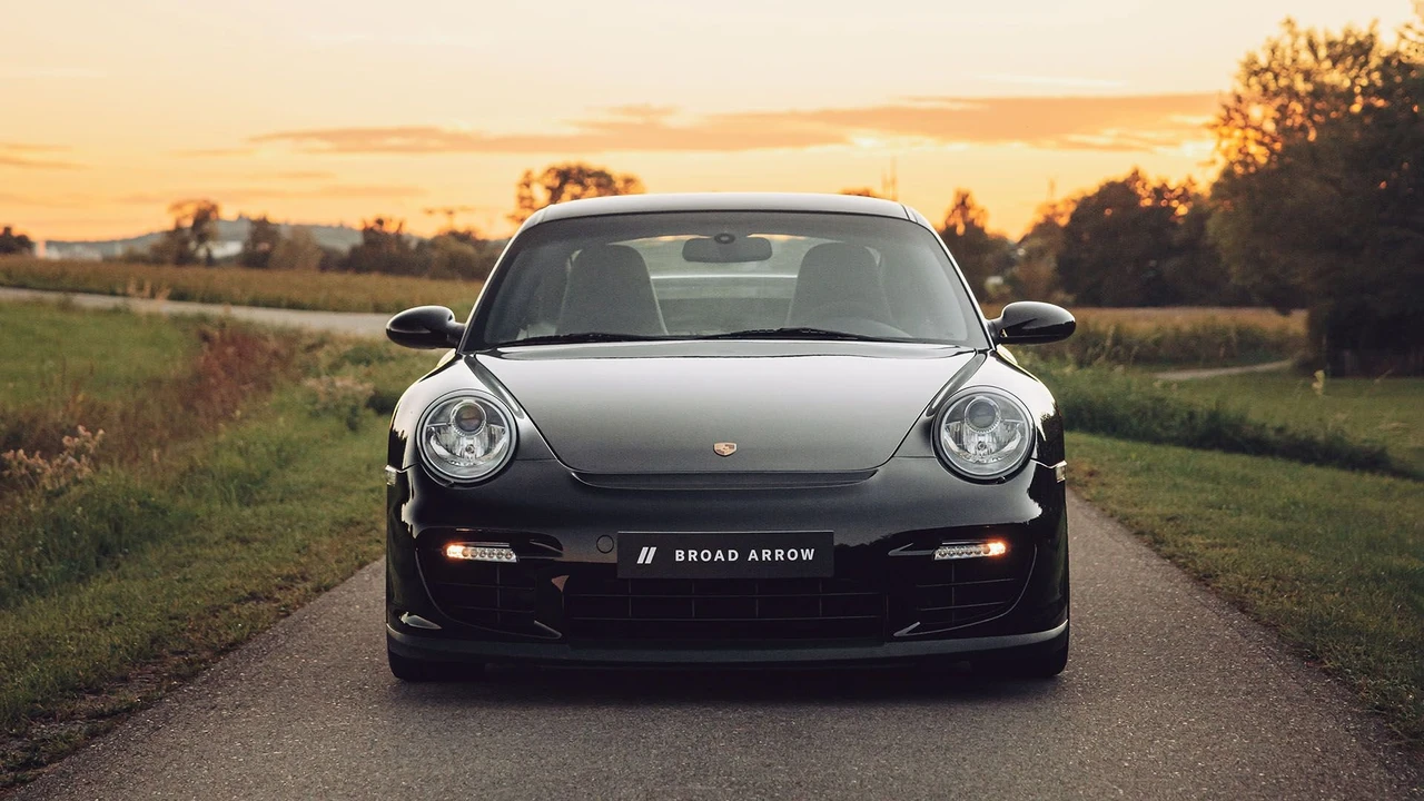 2008 Porsche 997 GT2 - Image 12 of 31