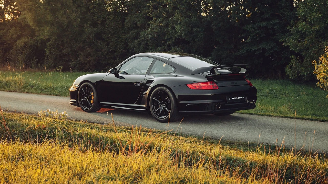2008 Porsche 997 GT2 - Image 15 of 31