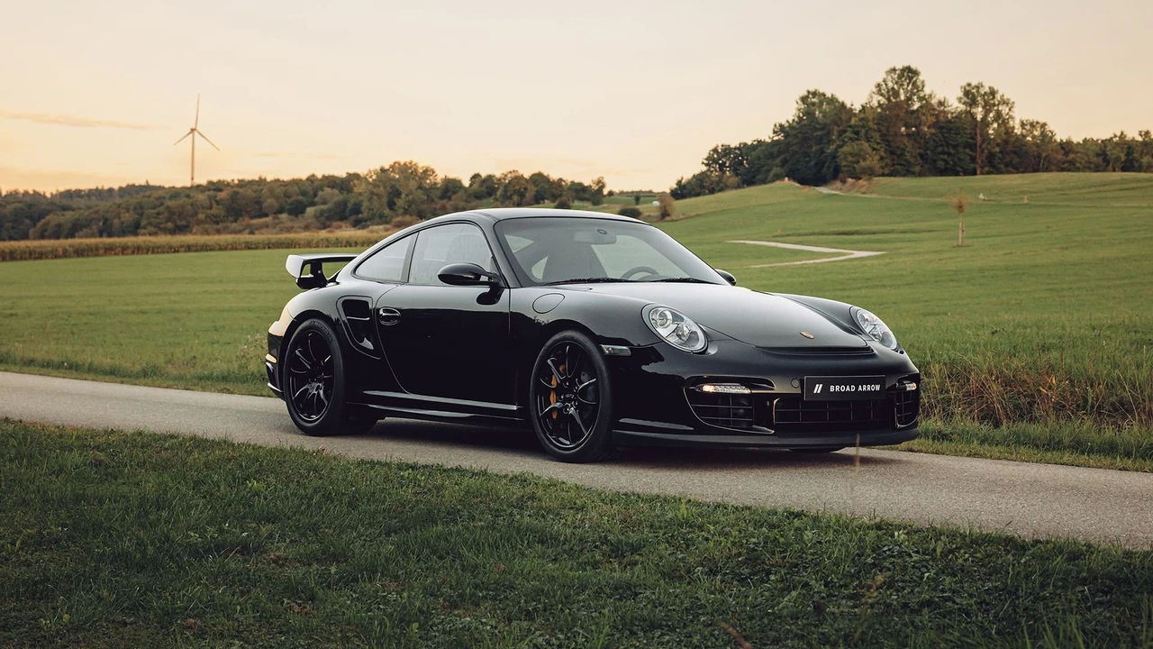 2008 Porsche 997 GT2 - Image 17 of 31