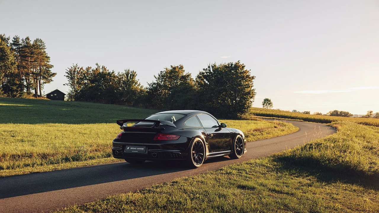 2008 Porsche 997 GT2 - Image 8 of 31