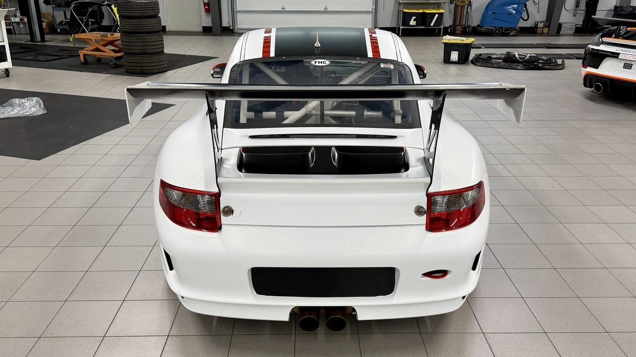 2008 Porsche 997 GT3 - Image 12 of 31