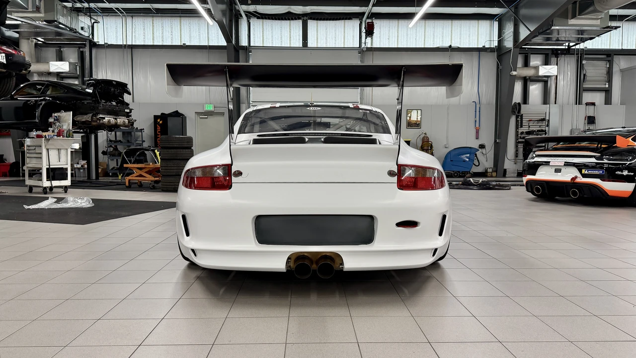 2008 Porsche 997 GT3 - Image 14 of 31