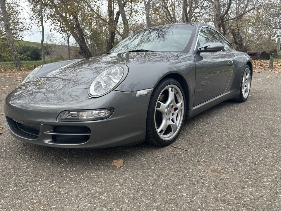 2008 Porsche 997 Carrera - Image 2 of 31