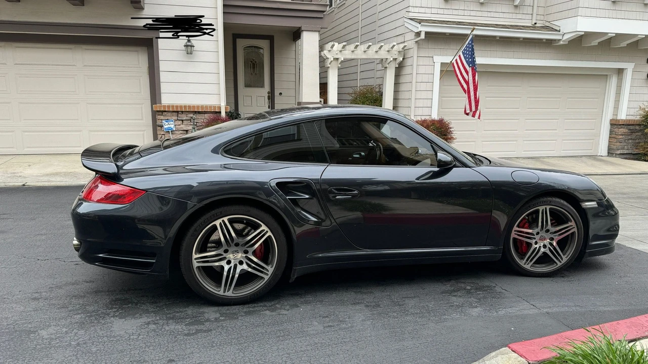2008 Porsche 997 Turbo - Image 15 of 16
