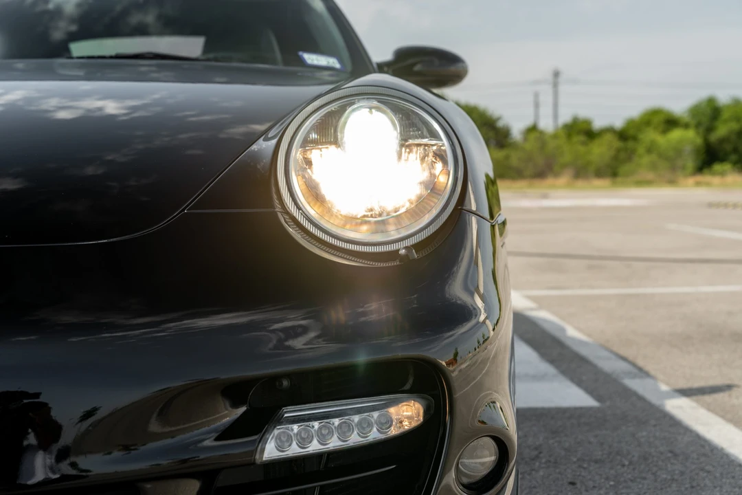 2008 Porsche 997 Turbo - Image 19 of 31