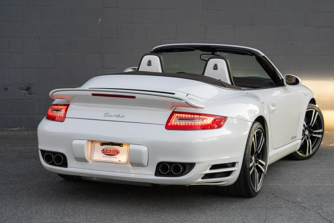 2008 Porsche 997 Turbo - Image 16 of 31