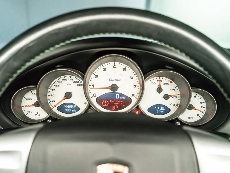 2008 Porsche 997 Turbo - Image 24 of 31