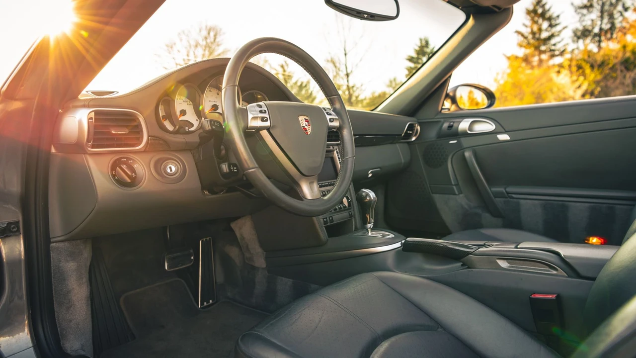 2008 Porsche 997 Turbo - Image 29 of 31