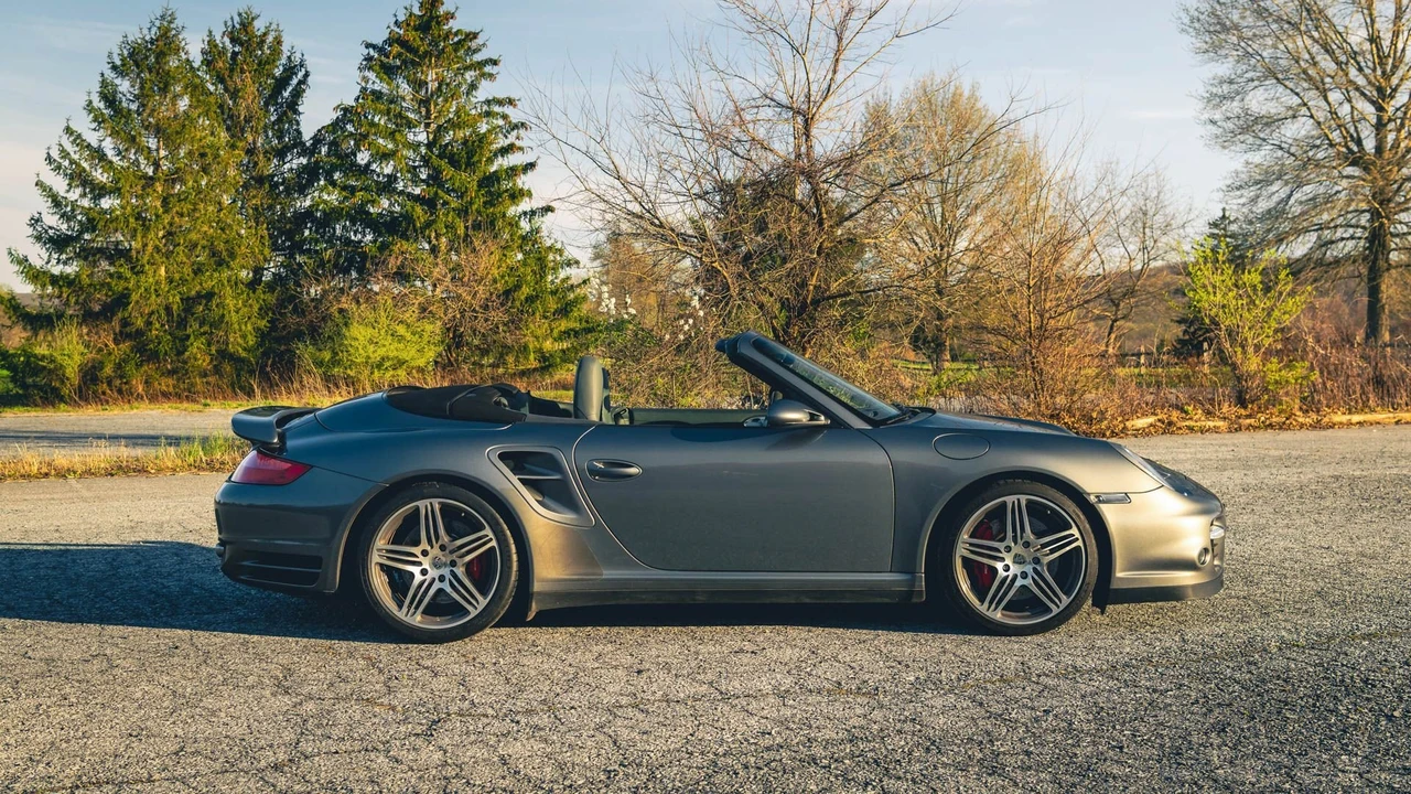2008 Porsche 997 Turbo - Image 16 of 31