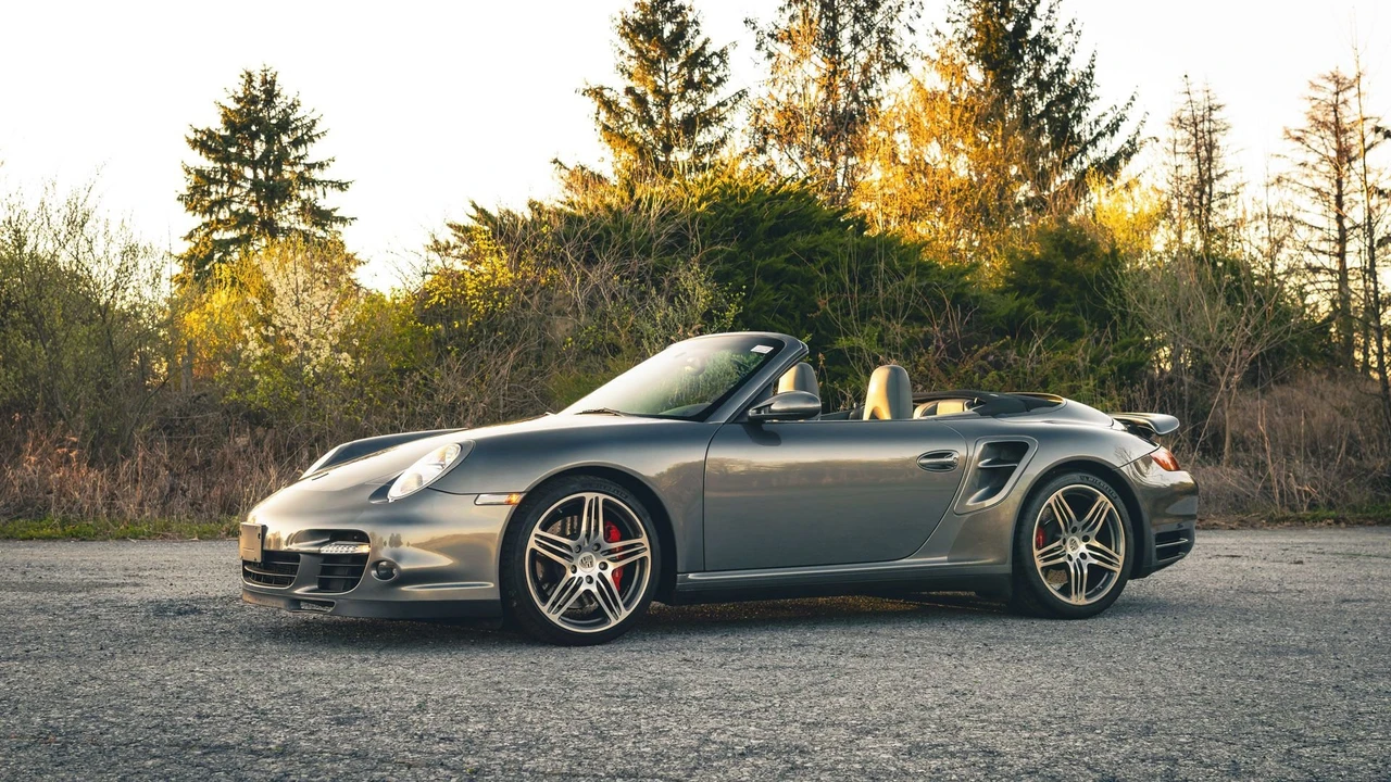 2008 Porsche 997 Turbo - Image 12 of 31