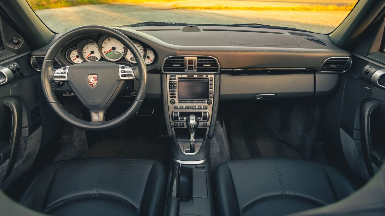 2008 Porsche 997 Turbo - Image 8 of 31