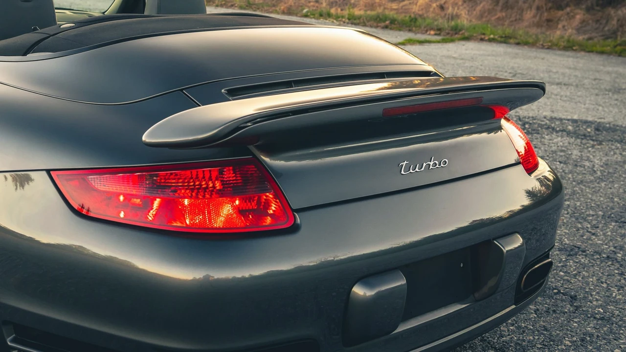 2008 Porsche 997 Turbo - Image 10 of 31