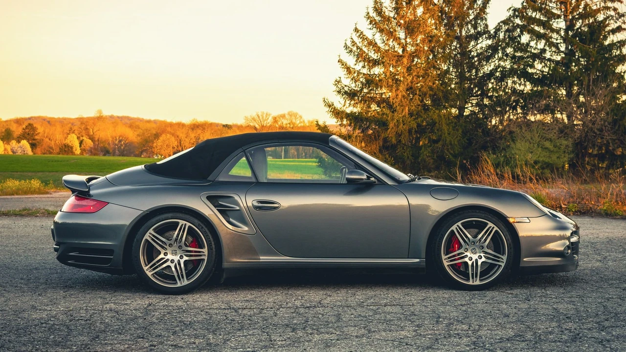 2008 Porsche 997 Turbo - Image 9 of 31