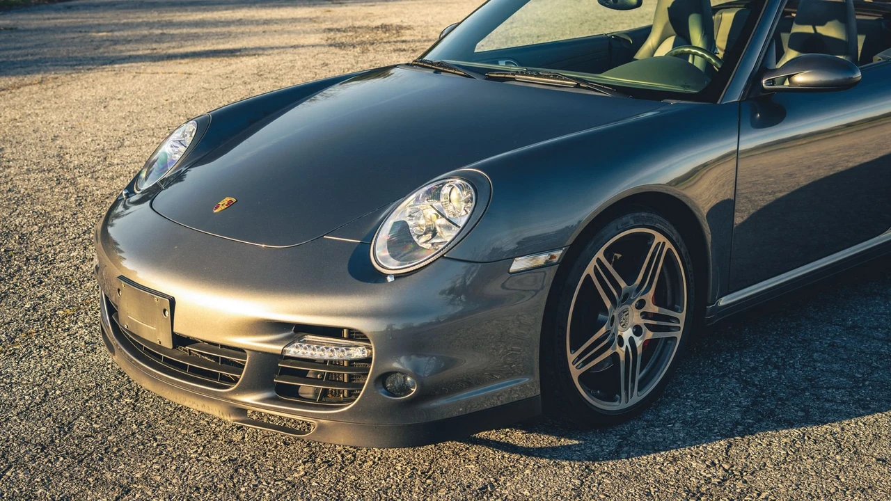 2008 Porsche 997 Turbo - Image 11 of 31