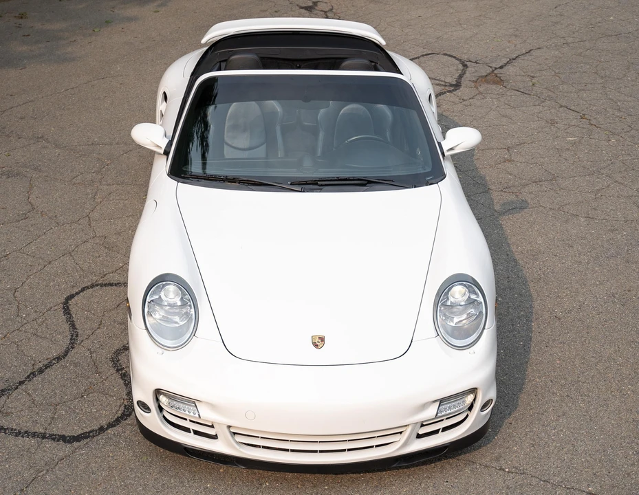 2008 Porsche 997 Turbo - Image 6 of 31