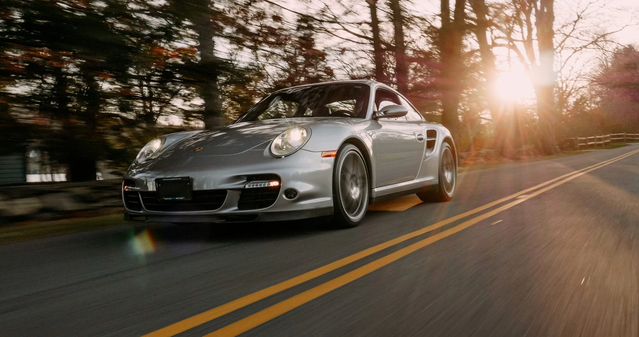 2008 Porsche 997 Turbo - Image 14 of 31